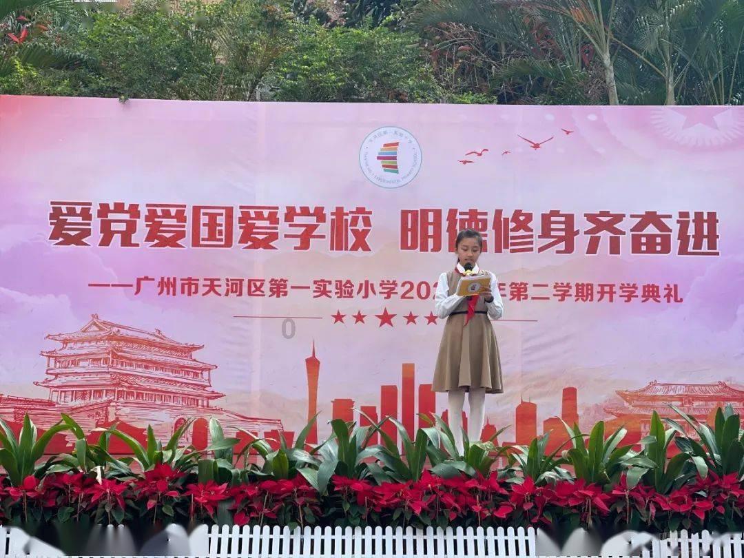 最美的校园女生72
